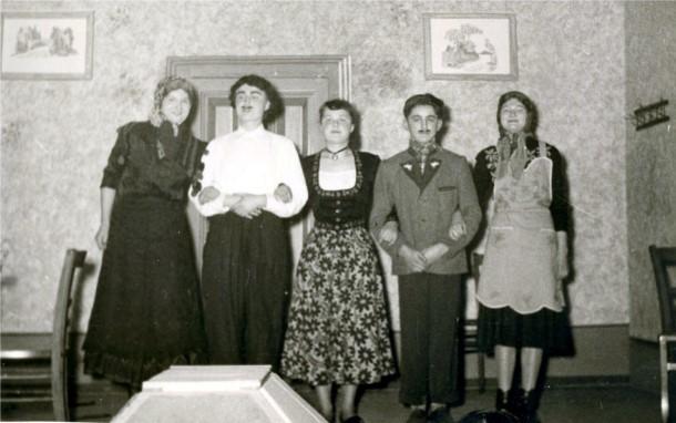 Theatergruppe 1954